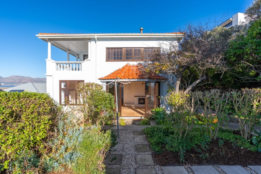 4 Bedroom Property for Sale in Kalk Bay Western Cape